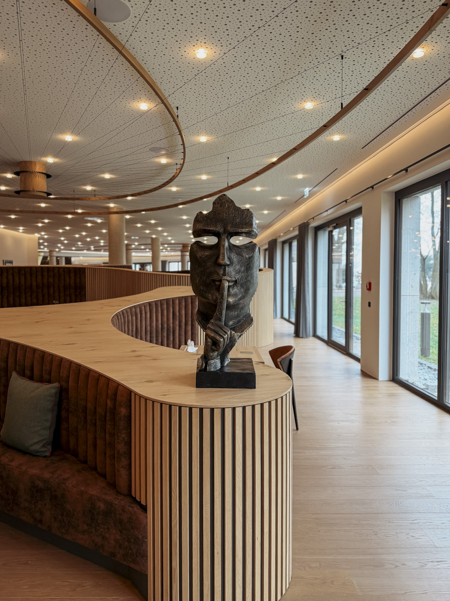 COCOtravel Deutschland Konstanz Buff MedicalResort Lobby 13
